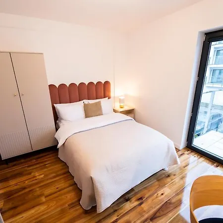 Luksusowy Przy Parku Апартаменты