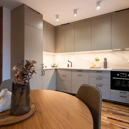 Luksusowy Przy Parku Apartment *