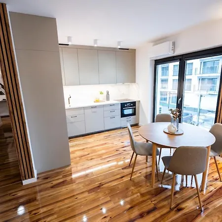 Luksusowy Przy Parku * Tarnowskie Gory