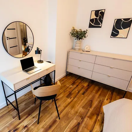 Apartment Luksusowy Przy Parku Tarnowskie Gory