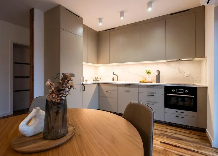 Luksusowy Przy Parku Апартаменты *