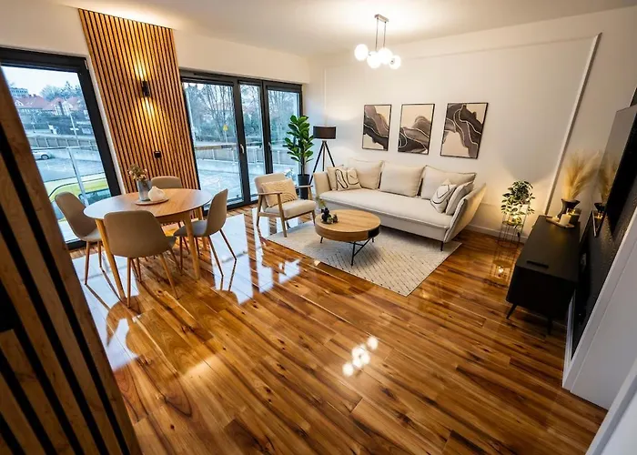 Luksusowy Przy Parku Тарновске-Гуры