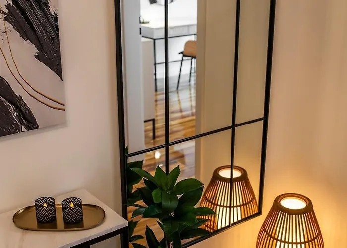 Luksusowy Przy Parku דירה *