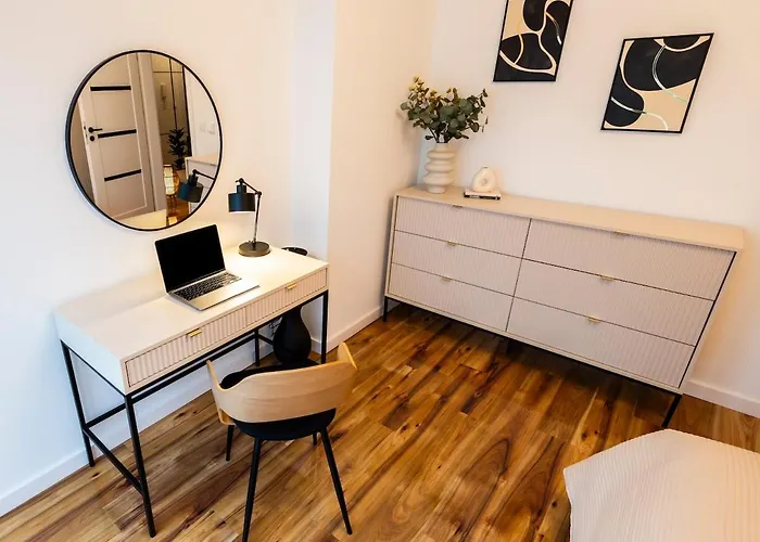 Апартаменты Luksusowy Przy Parku Тарновске-Гуры